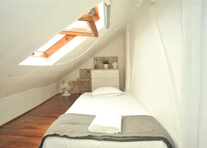 Santos - Upper Loft With River View Lisboa