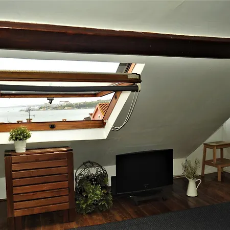 Santos - Upper Loft With River View Apartment *